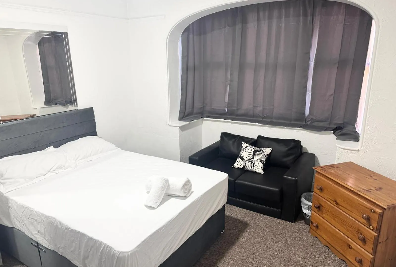 Serene Suite Rooms Southampton Guest house